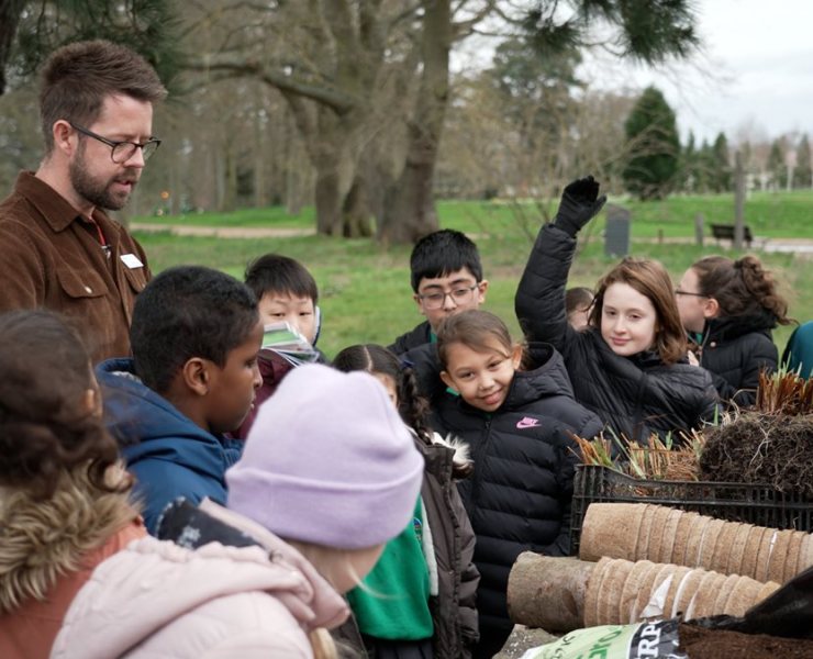 Children to judge RHS Chelsea Flower Show gardens for the first time
