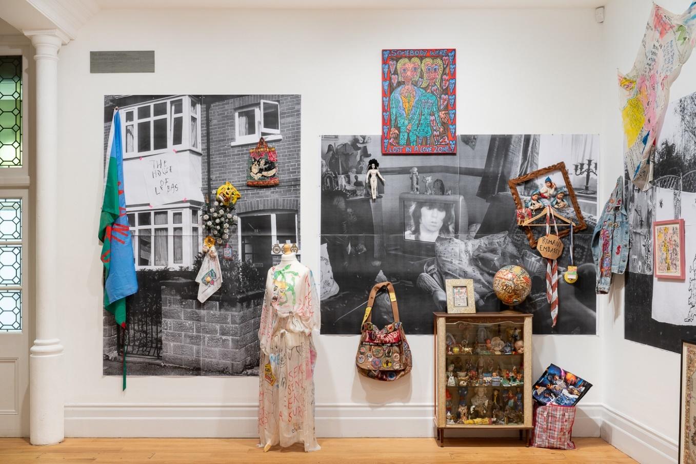 Delaine Le Bas at Tramway