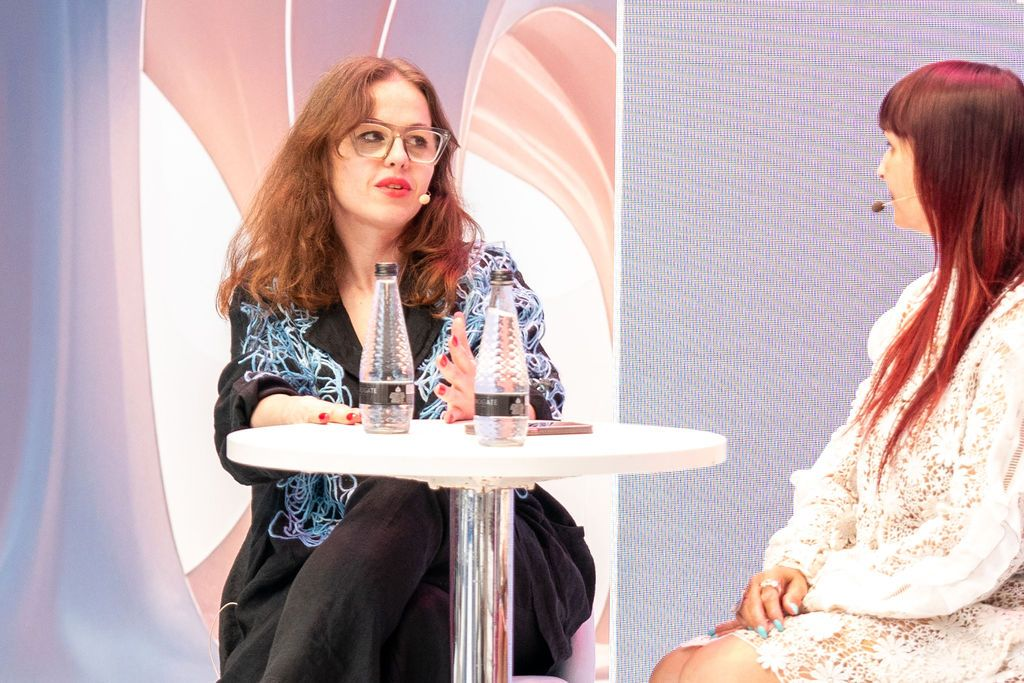 Talk Anna Pabissi and Rebekah Roy